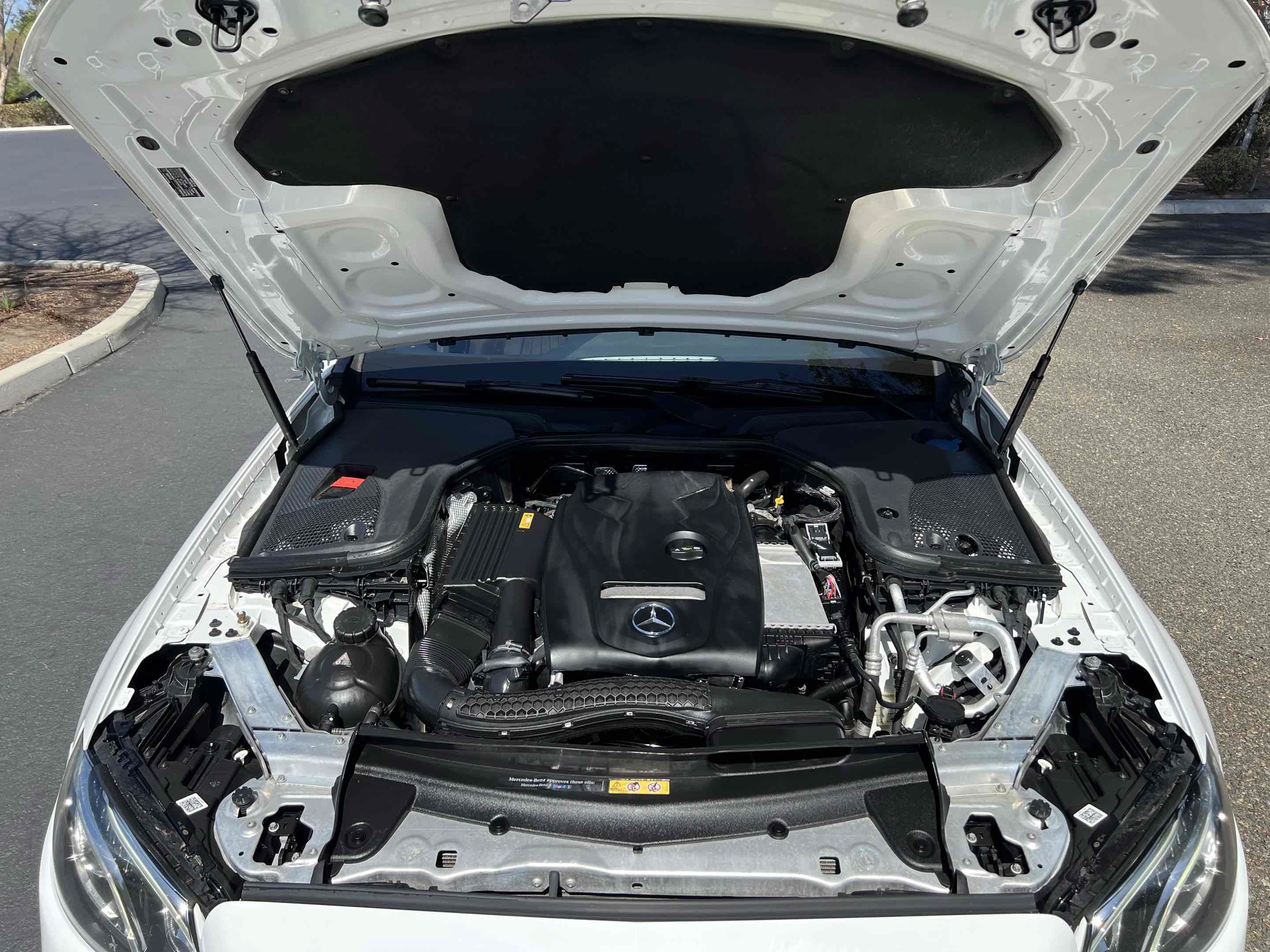 Used 2018 Mercedes-Benz E 300 image 21