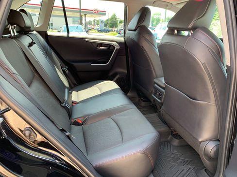 Used 2022 Toyota RAV4 TRD Off-Road w/ TRD Off-Road Weather Package AWD/4WD image 37