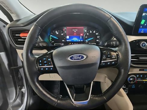 Used 2021 Ford Escape SEL FWD image 12