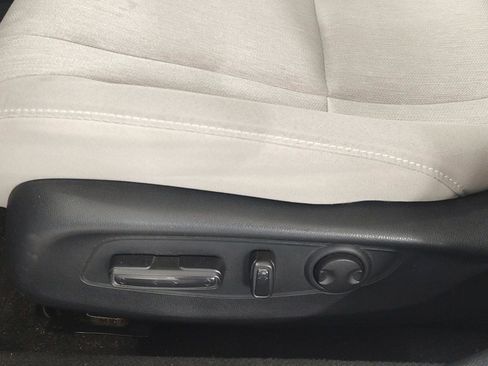 Used 2023 Honda Accord EX image 3