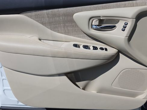 Used 2019 Nissan Murano SL w/ SL Technology Package FWD image 26