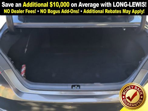 Used 2018 Toyota Camry LE image 24