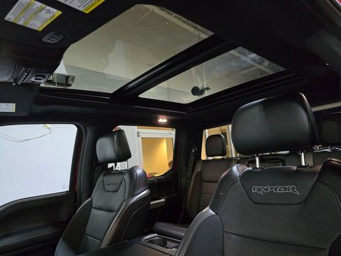 Used 2019 Ford F150 Raptor w/ Equipment Group 802A Luxury image 24