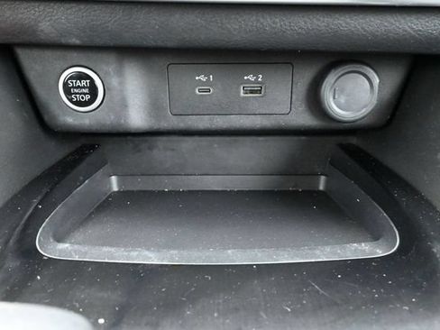 Used 2023 Nissan Rogue SV FWD image 39