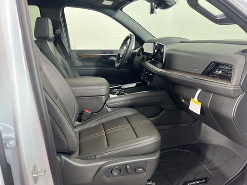 New 2026 Chevrolet Tahoe High Country image 8