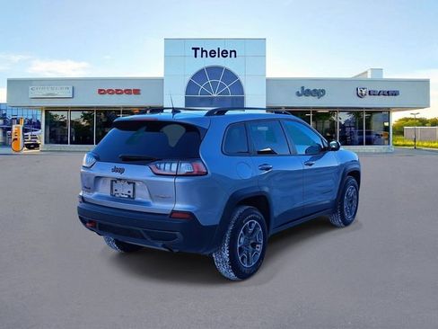 Used 2022 Jeep Cherokee Trailhawk AWD/4WD image 5