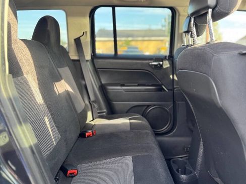 Used 2014 Jeep Patriot Sport w/ Power Value Group image 8