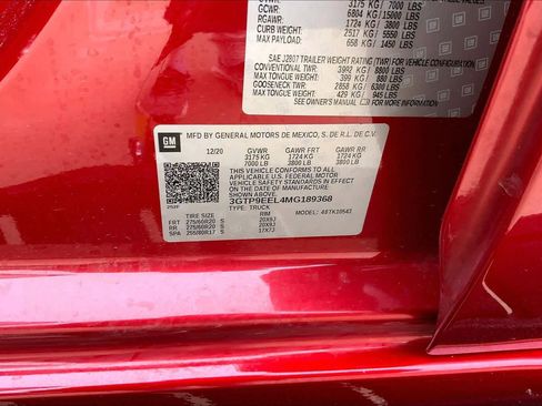 Used 2021 GMC Sierra 1500 AT4 w/ AT4 Premium Package AWD/4WD image 34