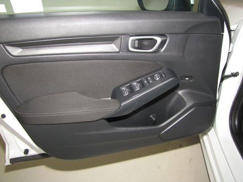 Certified 2023 Honda Civic LX image 10