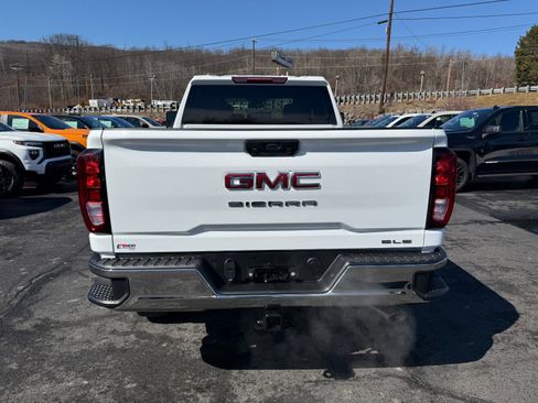 New 2026 GMC Sierra 2500 SLE image 4