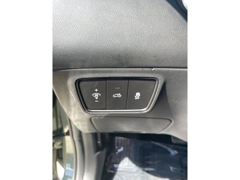 Certified 2024 Hyundai Santa Cruz SE image 13