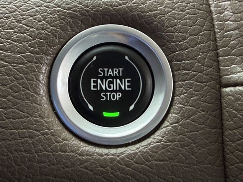 Used 2022 GMC Yukon Denali AWD/4WD image 20