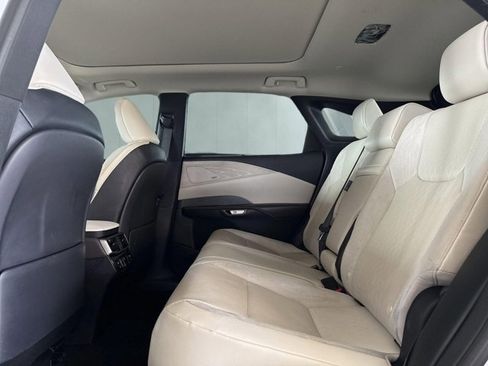 Certified 2024 Lexus RX 350 FWD w/ Convenience Package image 11