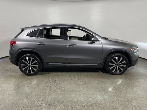 Used 2023 Mercedes-Benz GLA 250 image 2