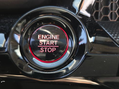 Used 2024 Honda CR-V EX-L image 29