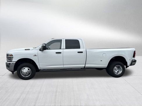 Used 2026 RAM 3500 Tradesman image 9