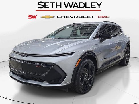 New 2025 Chevrolet Equinox EV RS w/ LPO, Illumination Package AWD/4WD image 3