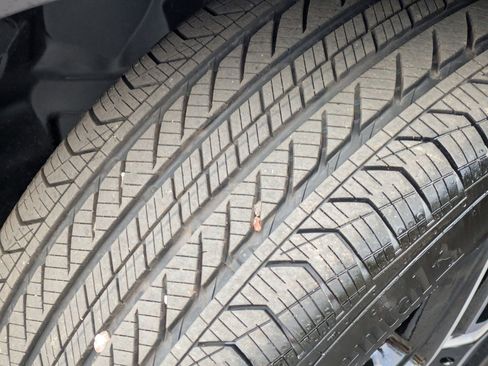 New 2026 Mercedes-Benz GLB 250 image 12