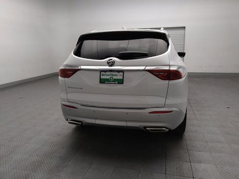 Used 2023 Buick Enclave Essence w/ Experience Buick Package FWD image 7
