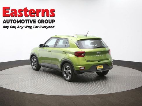 Used 2023 Hyundai Venue SEL w/ Cargo Package image 65