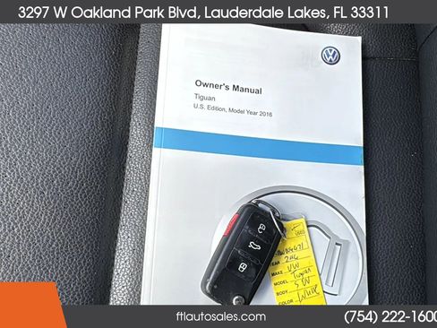 Used 2016 Volkswagen Tiguan S image 67