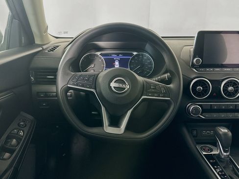 Used 2024 Nissan Sentra SV image 17