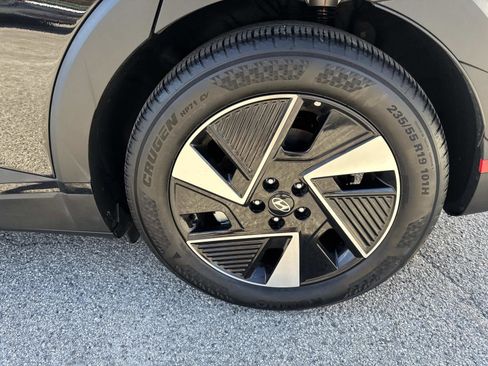 Used 2025 Hyundai Ioniq 5 SE image 6