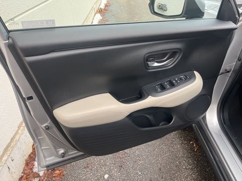 Certified 2023 Honda HR-V LX image 15