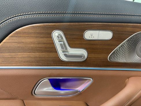 Used 2024 Mercedes-Benz GLS 450 4MATIC w/ Pinnacle Trim Package image 27