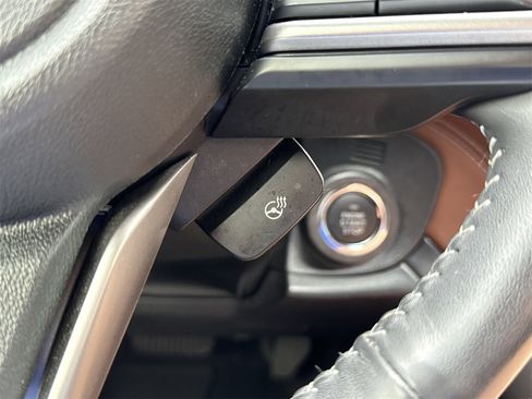 Used 2021 Subaru Outback Touring XT image 25