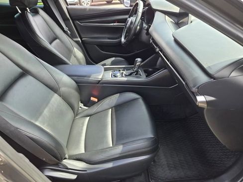 Used 2022 MAZDA MAZDA3 s FWD image 14