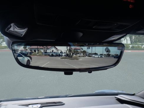 Used 2024 Chevrolet Corvette Stingray Preferred Conv w/ Z51 Performance Package RWD image 23