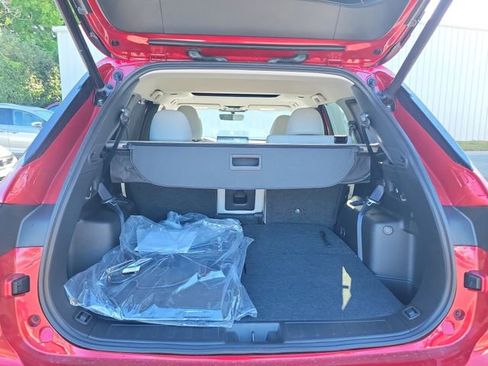 New 2025 Mitsubishi Outlander SEL image 11