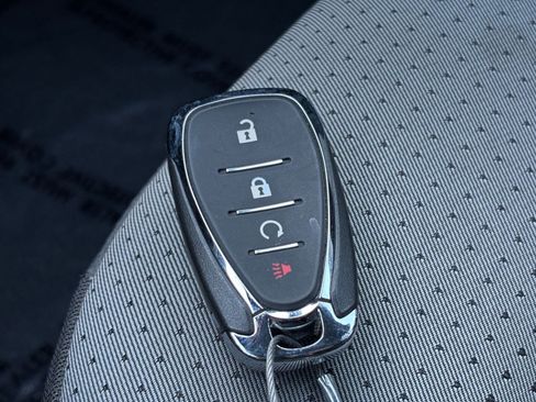 Used 2025 Chevrolet Trax LT image 23