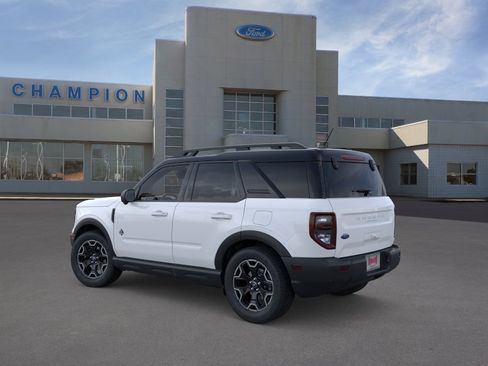 New 2025 Ford Bronco Sport Outer Banks w/ Outer Banks Tech Package+ AWD/4WD image 4