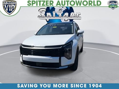 Certified 2026 Kia Sportage SX FWD image 3