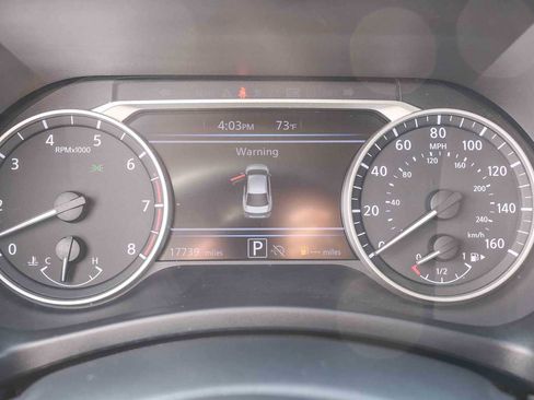 Used 2025 Nissan Sentra SV FWD image 25
