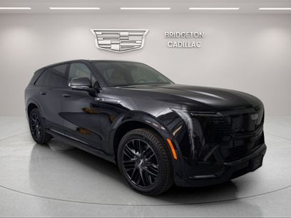 New 2025 Cadillac Escalade IQ Sport 2 w/ LPO, ONYX Package