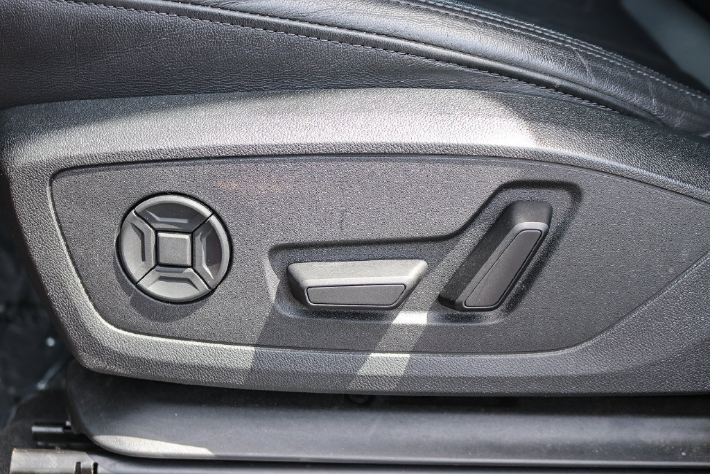 Used 2025 Audi Q3 2.0T Premium AWD/4WD image 21