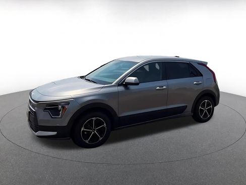Used 2026 Kia Niro LX FWD image 8