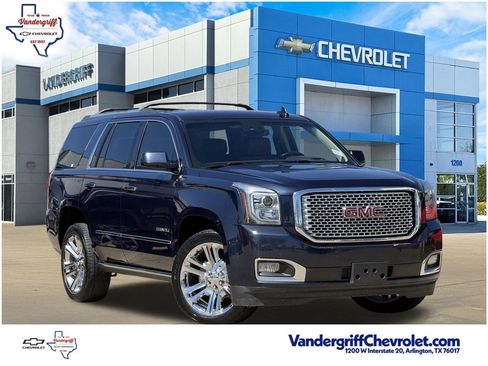 Used 2017 GMC Yukon Denali image 1