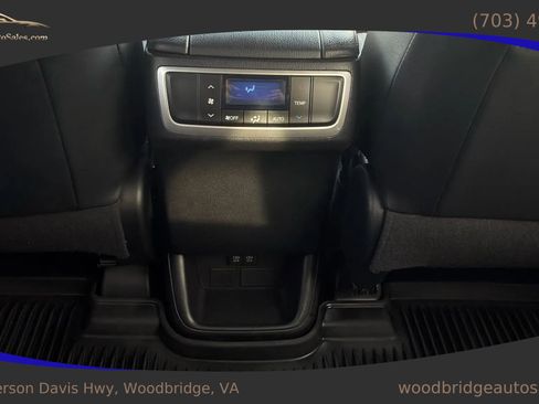 Used 2019 Toyota Highlander Plus image 29