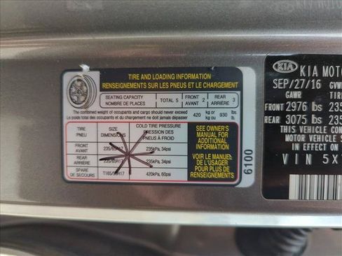 Used 2017 Kia Sorento L FWD image 14