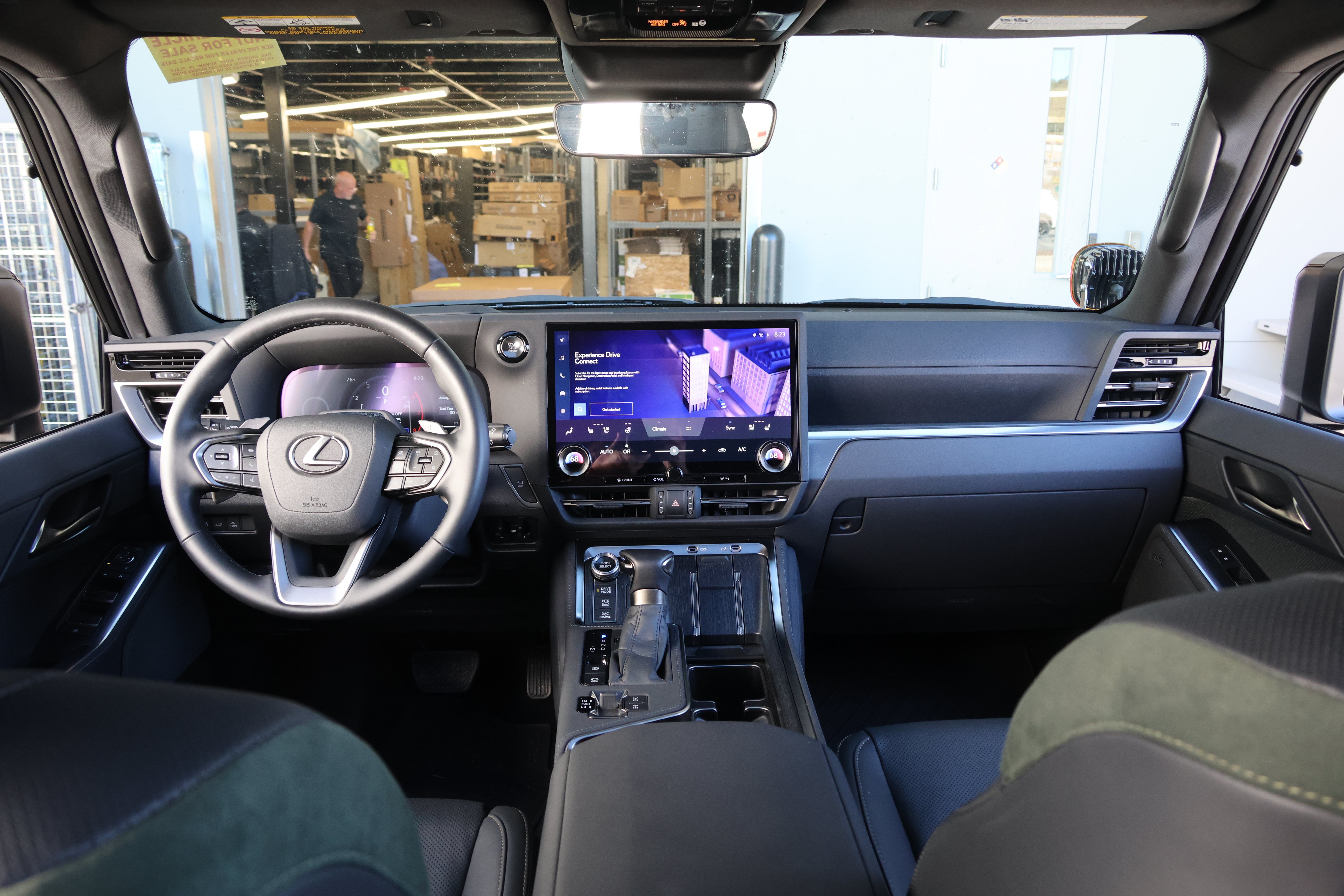 Certified 2025 Lexus GX 550 AWD/4WD image 31