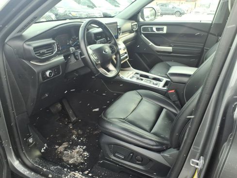 Certified 2023 Ford Explorer XLT w/ Equipment Group 202A image 13