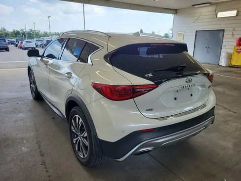 Used 2019 INFINITI QX30 AWD w/ Navigation Package image 2