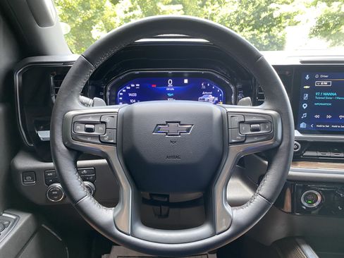 Used 2023 Chevrolet Silverado 1500 LT Trail Boss w/ Protection Package AWD/4WD image 19