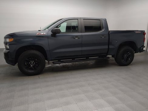 Used 2019 Chevrolet Silverado 1500 Custom Trail Boss w/ Custom Convenience Package AWD/4WD image 2