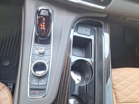 Used 2024 Cadillac Escalade Premium Luxury w/ LPO, Floor Liner Package AWD/4WD image 29