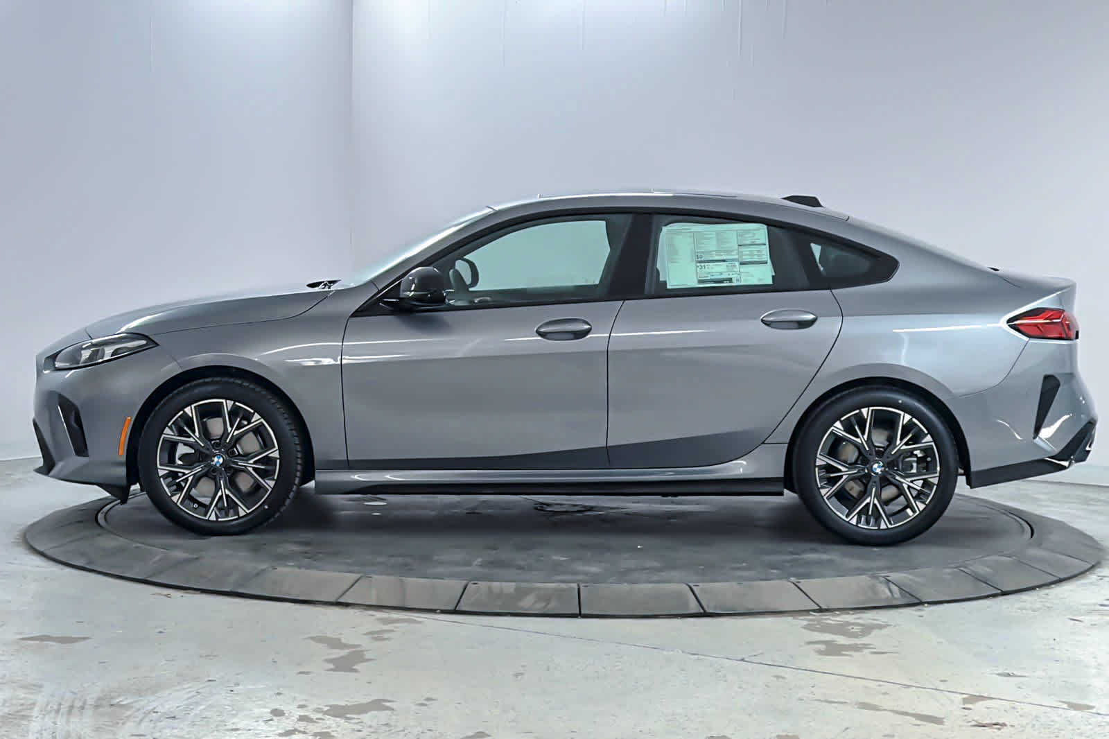 Used 2026 BMW 228i w/ Technology Package FWD image 5